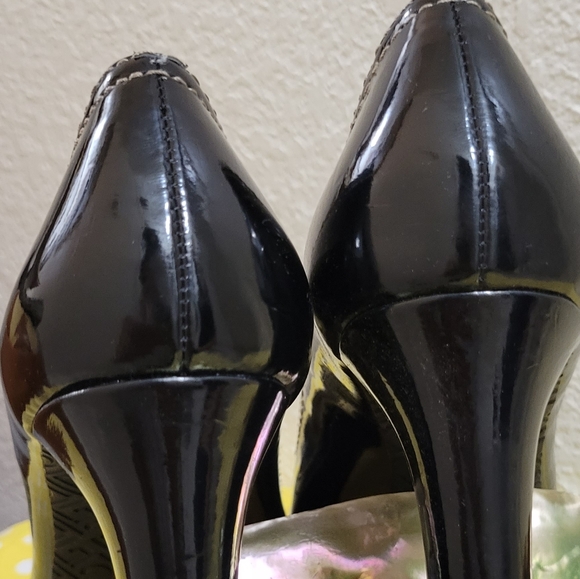 Business Shoes - Picture 6 of 10
